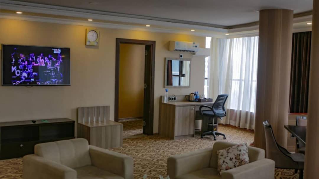 Holiday Hotel Addis-Abeba Extérieur photo