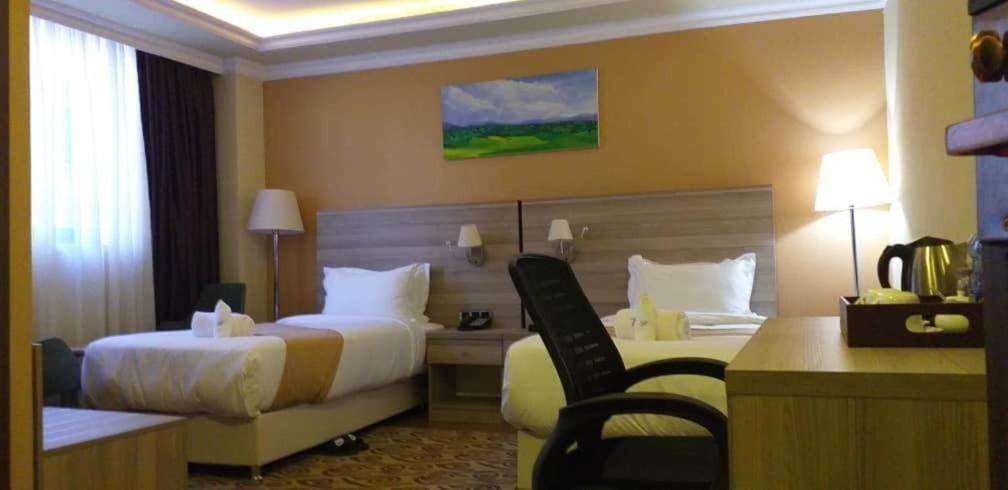 Holiday Hotel Addis-Abeba Extérieur photo